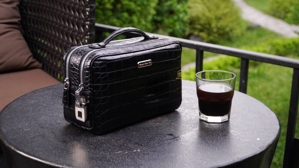The Double Zip Alligator Clutch by Aleather Handmade