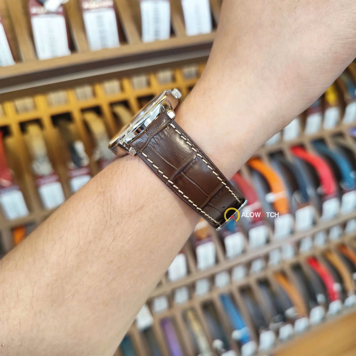 Men's Brown Alligator Leather Watch Strap - Handmade Genuine Leather Watch Band - Aleather Handmade